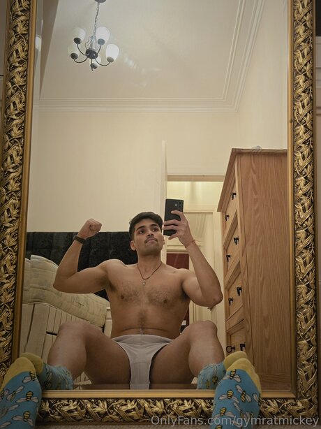 Naakte gelekte OnlyFans-foto van Gymratmickey