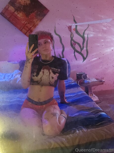 Naakte gelekte OnlyFans-foto van O Phel Ia Baby