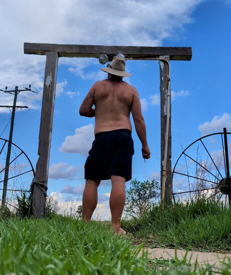 Naakte gelekte OnlyFans-foto van Jimmytrigger
