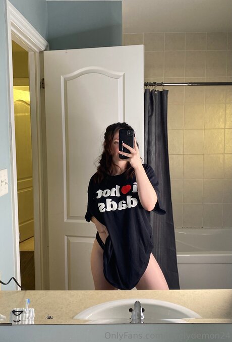 Lovelydemon24