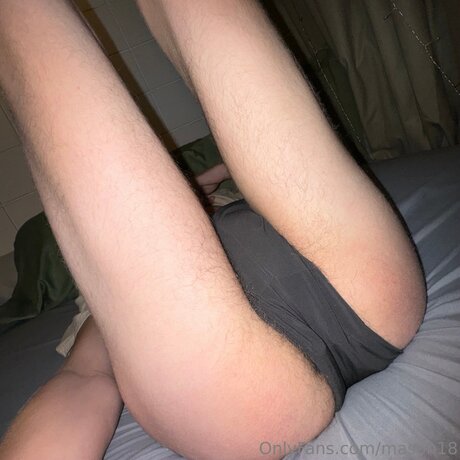 Naakte gelekte OnlyFans-foto van Mason18