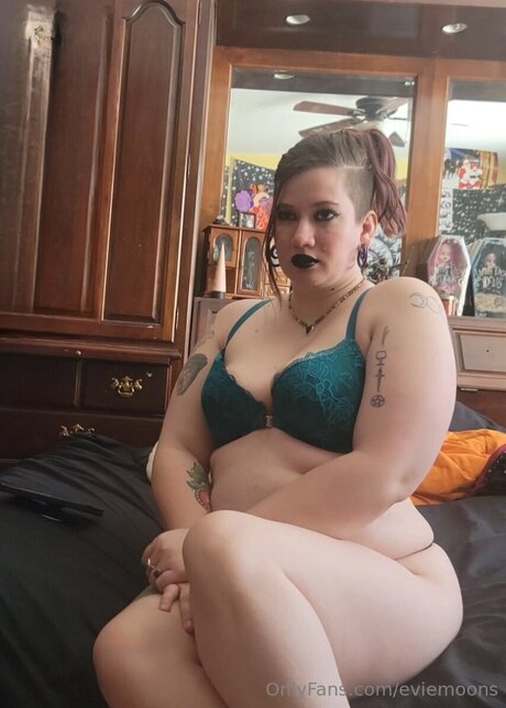Eviemoons