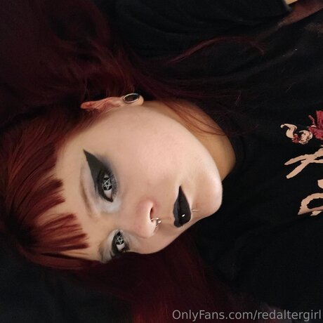 Redaltergirl