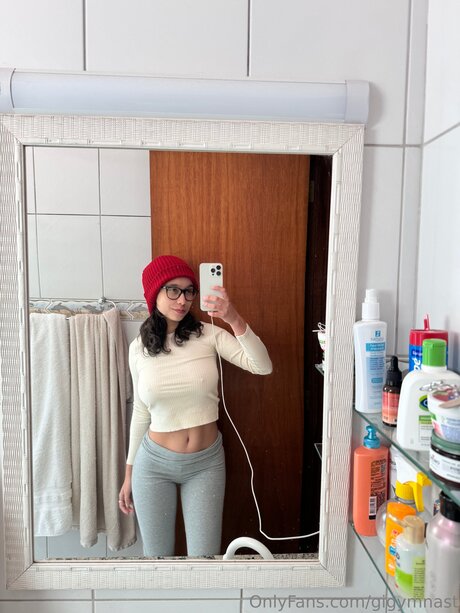 Gigymnast