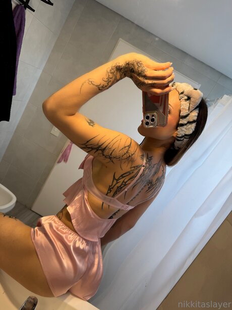 Naakte gelekte OnlyFans-foto van Nikkitaslayer