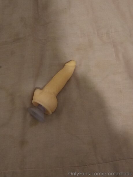 Emmarhode Naakte gelekte OnlyFans-foto van Emmarhode #1