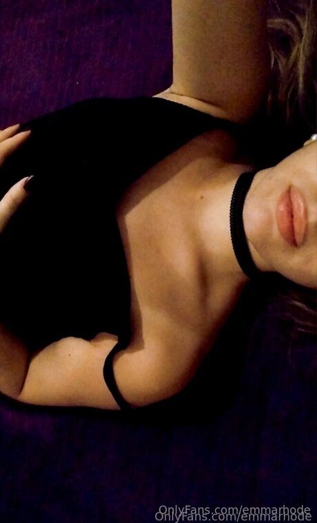 Emmarhode Naakte gelekte OnlyFans-foto van Emmarhode #16