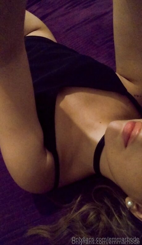 Emmarhode Naakte gelekte OnlyFans-foto van Emmarhode #17