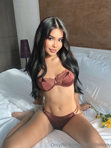 Naakte gelekte OnlyFans-foto van Jinxyyyy