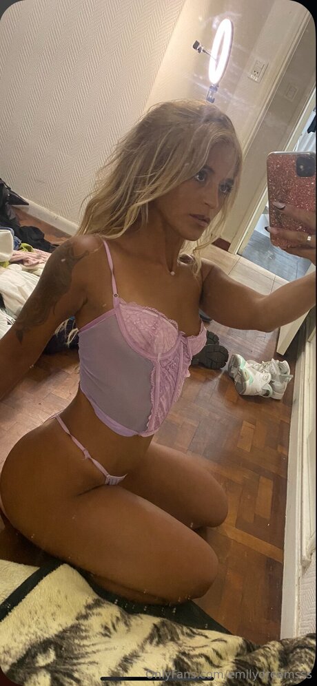 Emilydreamsss