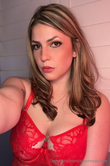 Naakte gelekte OnlyFans-foto van Siberxsweetie