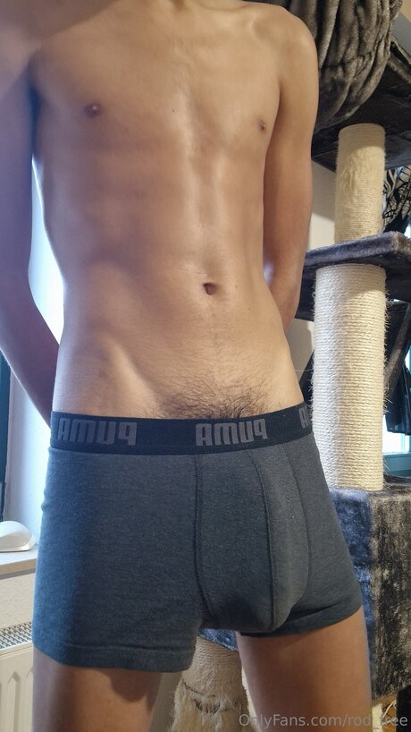 Naakte gelekte OnlyFans-foto van Rod Free