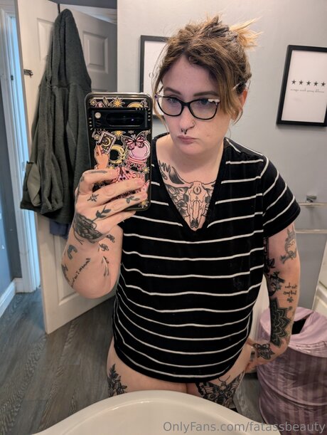 Fatassbeauty