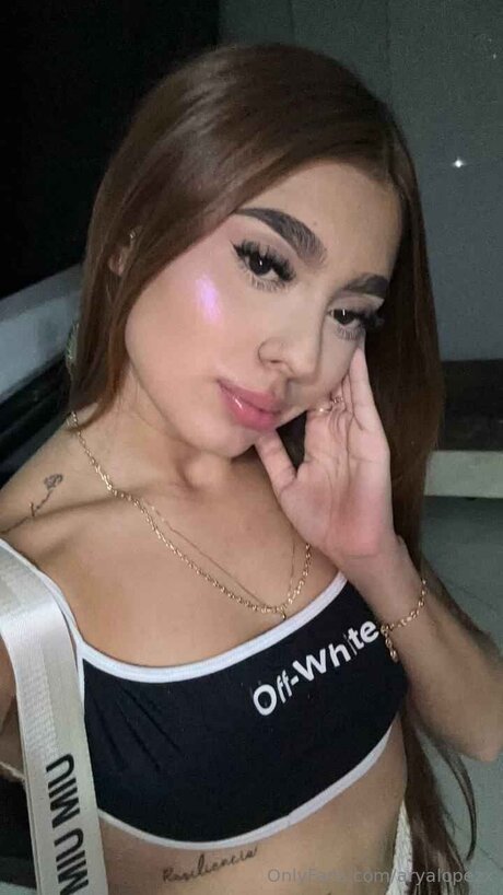 Aryalopezx