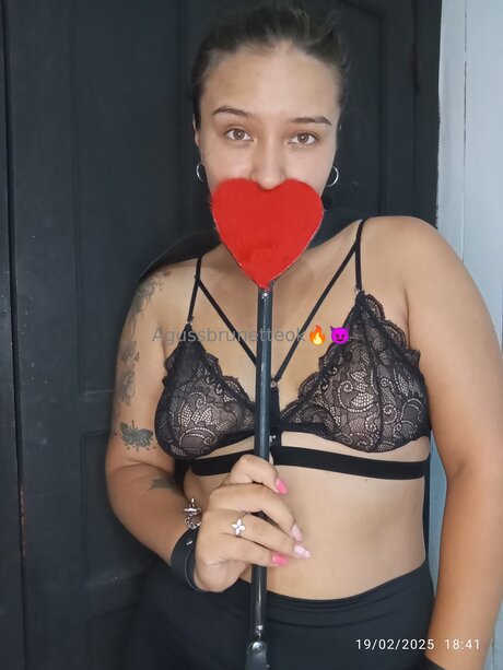 Naakte gelekte OnlyFans-foto van Goddesagus