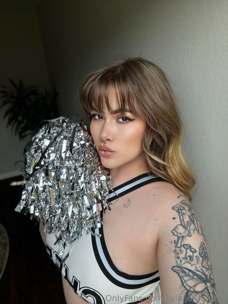 Kylie Free