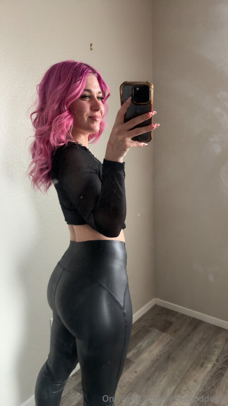 Petitegoddessj
