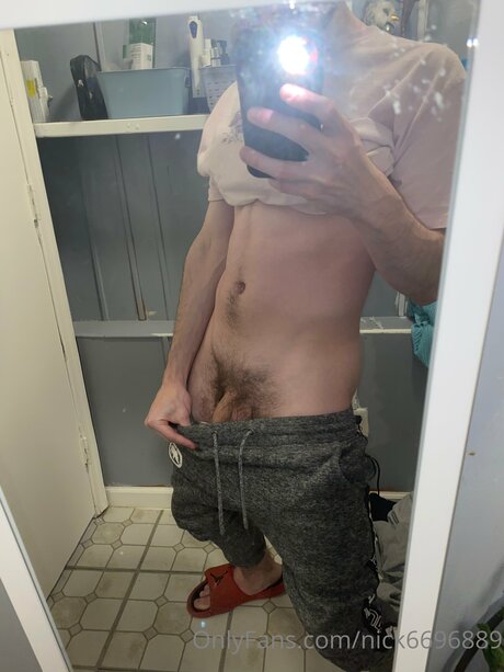 Nick6696889