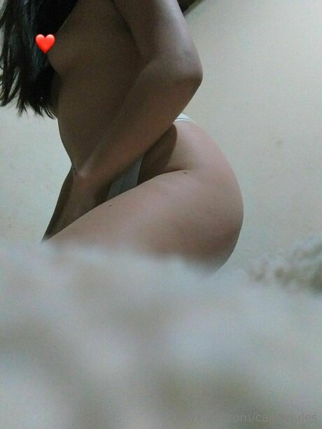 Naakte gelekte OnlyFans-foto van Candyjules