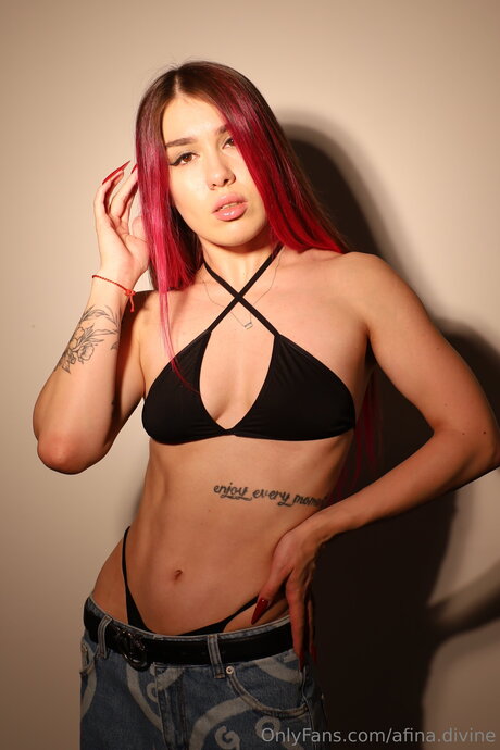 Naakte gelekte OnlyFans-foto van Afina Divine