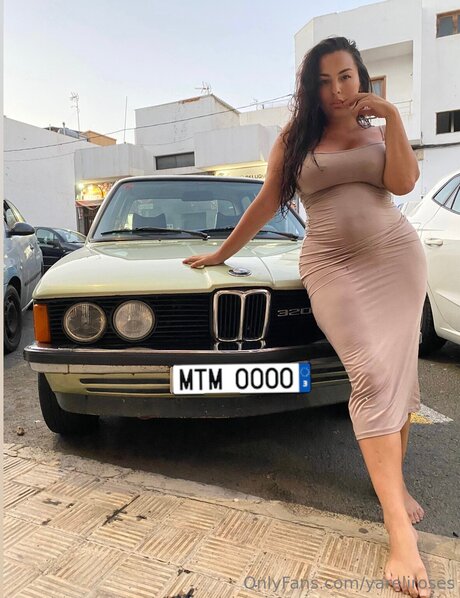 Yareliroses