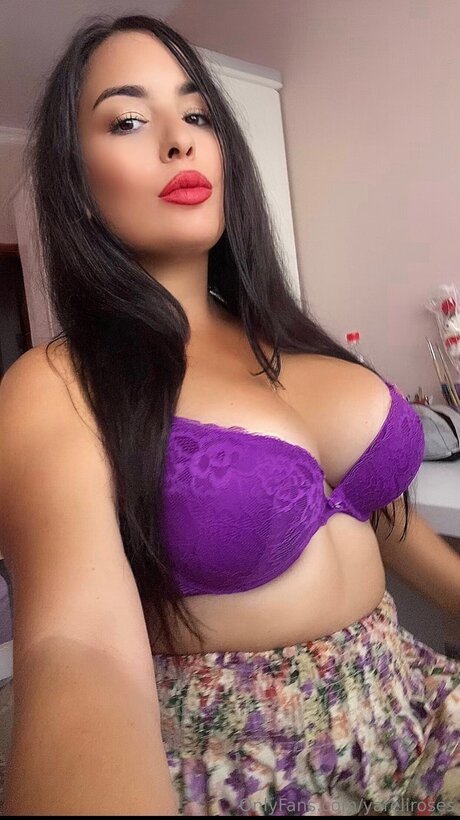 Yareliroses