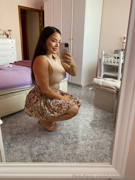 Yareliroses