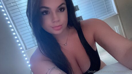 Allie Loveheart24