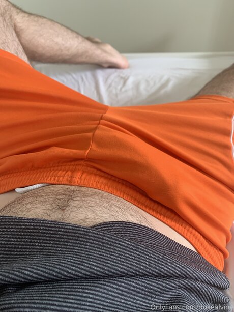 Naakte gelekte OnlyFans-foto van Dukealvine
