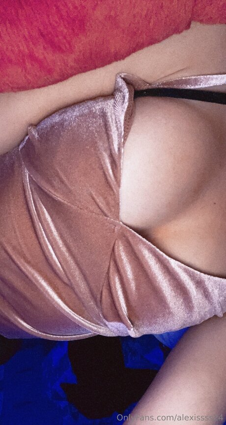 Alexissss24