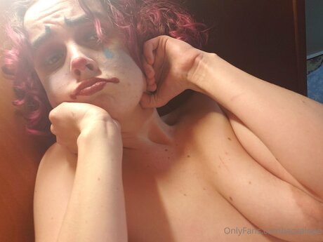 Naakte gelekte OnlyFans-foto van Jacxalope