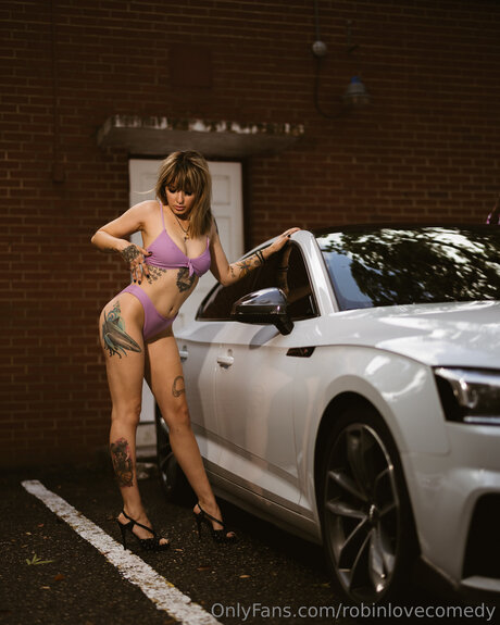 Robinlovecomedy