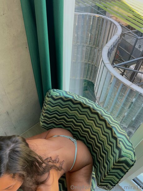 Larisa Mira19