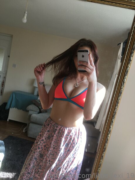 Little Lexi 19