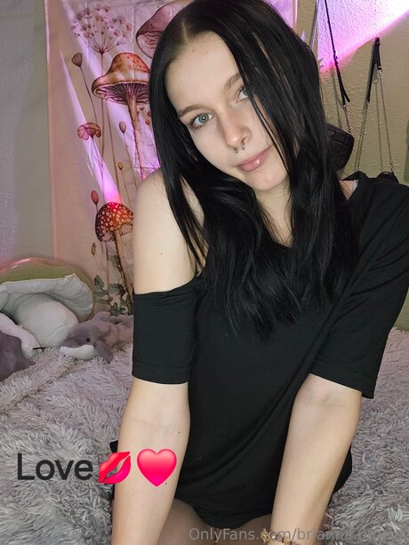 Brianna 0fficial