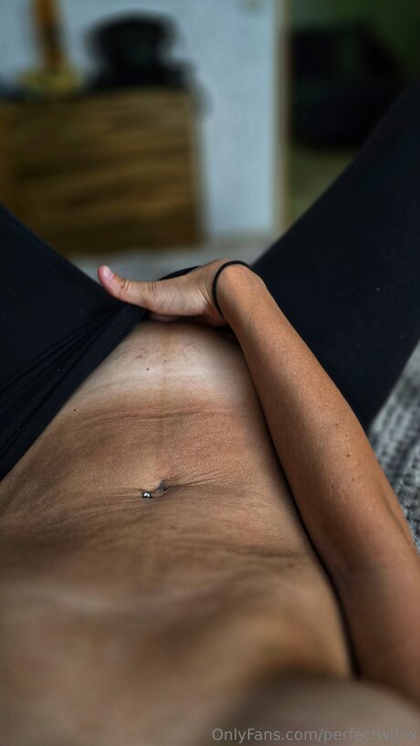 Naakte gelekte OnlyFans-foto van Perfectwifex