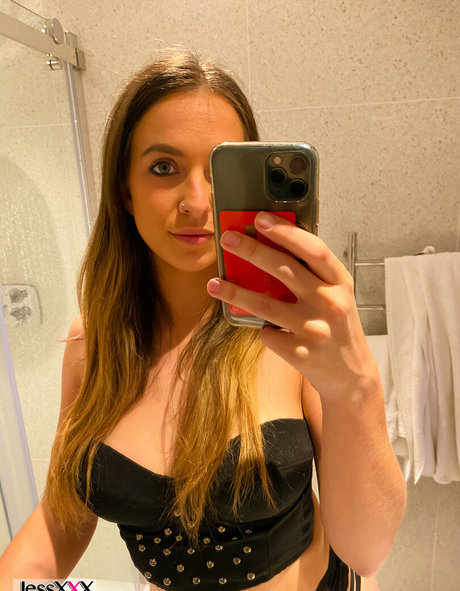 Naakte gelekte OnlyFans-foto van Jessmain
