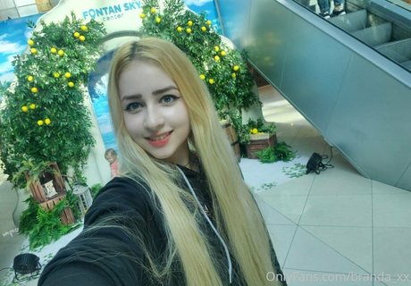 Naakte gelekte OnlyFans-foto van Brandaxx