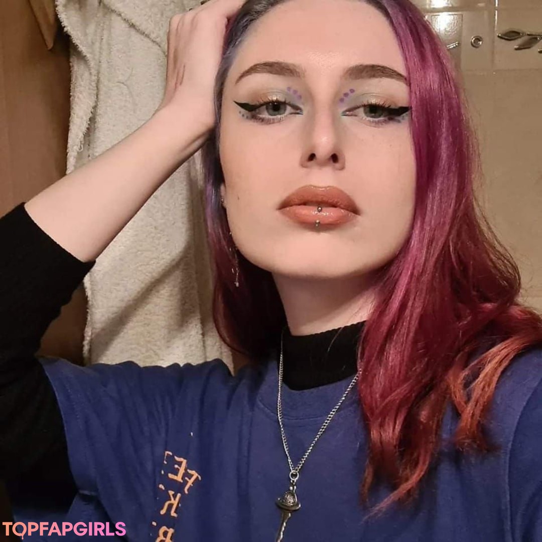 Naakte gelekte OnlyFans-foto van Velnick #12 Naakte gelekte OnlyFans-foto van Velnick #12