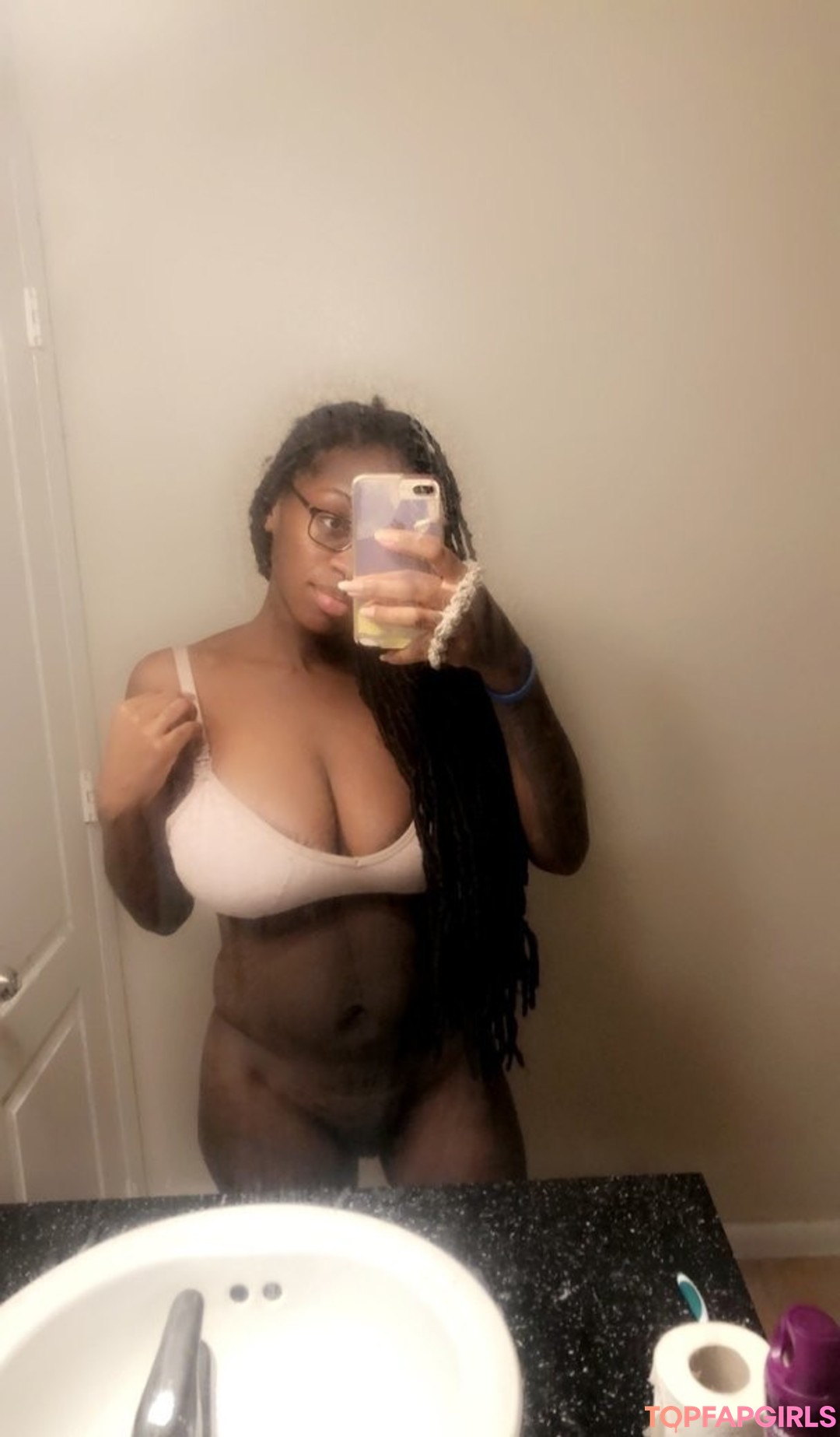 Naakte gelekte OnlyFans-foto van Barbie Bugatti #1136