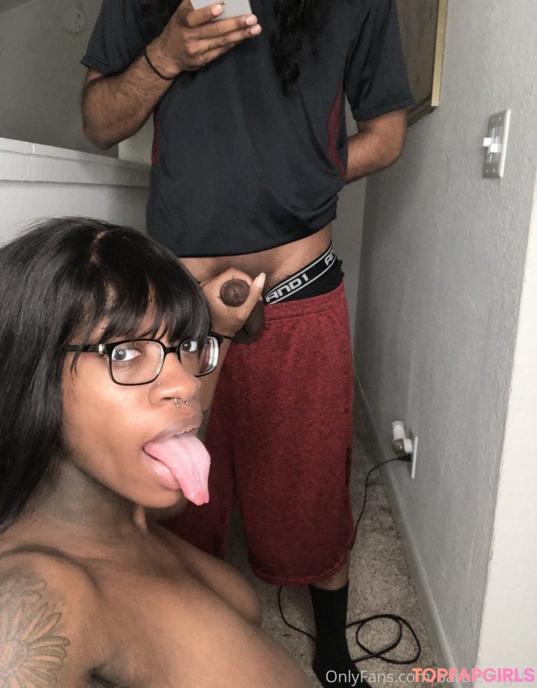 Naakte gelekte OnlyFans-foto van Barbie Bugatti #1203