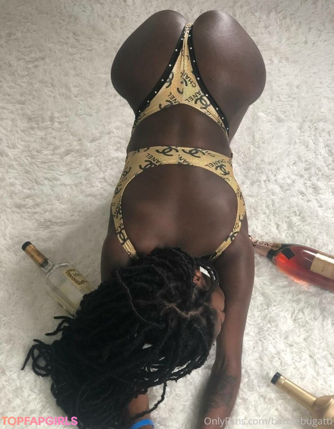 Naakte gelekte OnlyFans-foto van Barbie Bugatti #1328