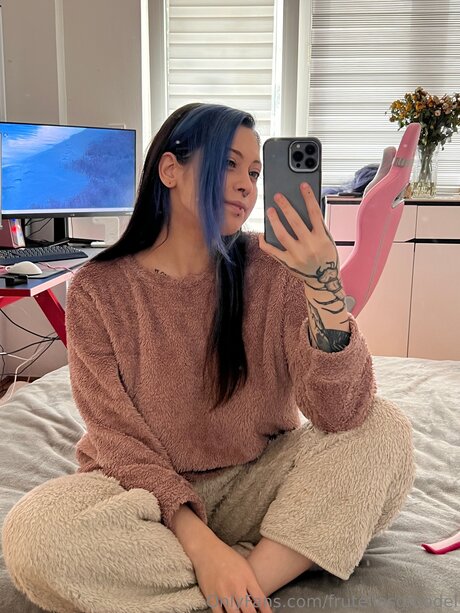 Naakte gelekte OnlyFans-foto van Frutellasgmodel