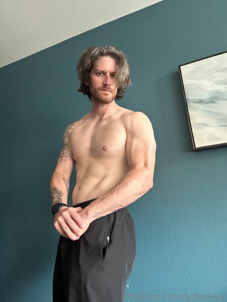Naakte gelekte OnlyFans-foto van Tydanielsx