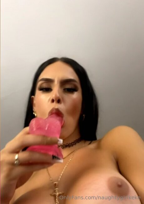 Naughtygirlkeke