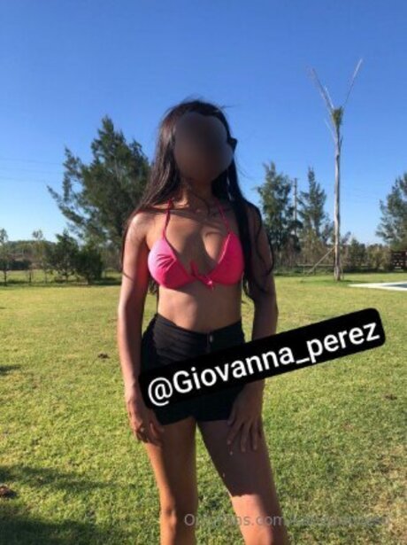 Naakte gelekte OnlyFans-foto van Katieurlovesu