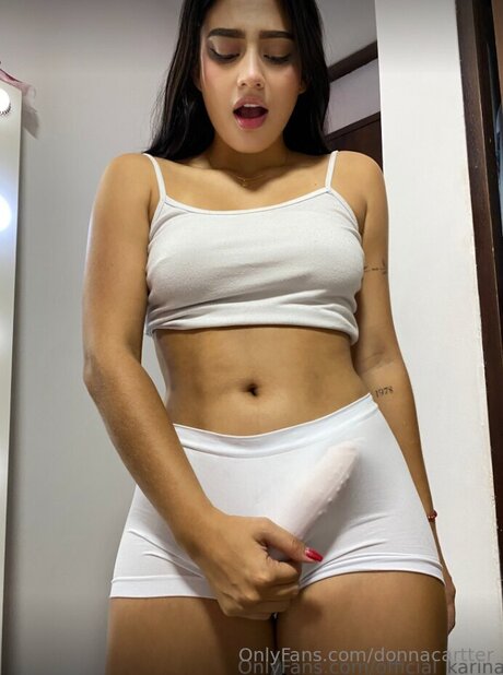Naakte gelekte OnlyFans-foto van Donnacartter