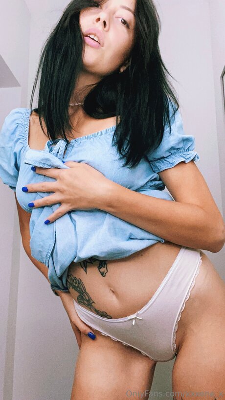 Xxxena X
