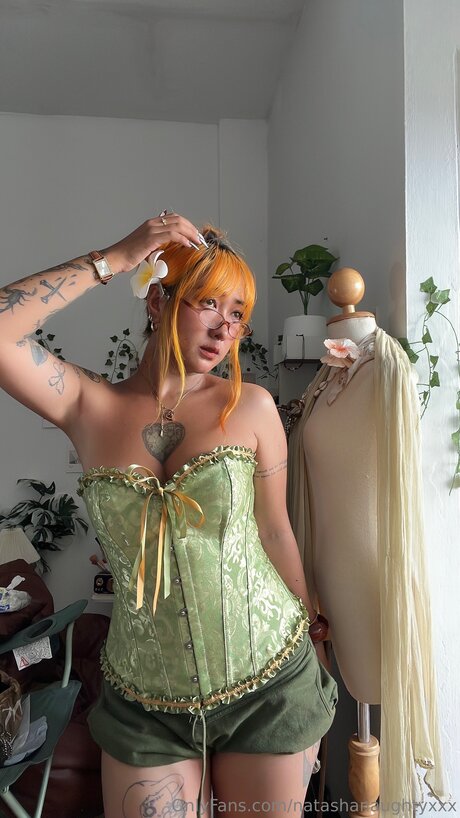 Naakte gelekte OnlyFans-foto van Natashanaughtyxxx