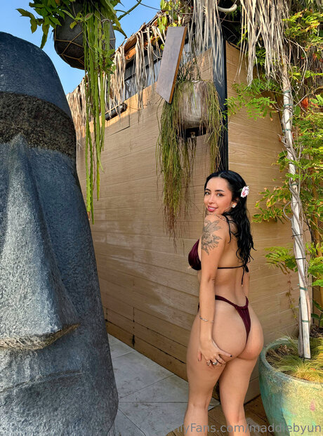 Naakte gelekte OnlyFans-foto van Byunmads